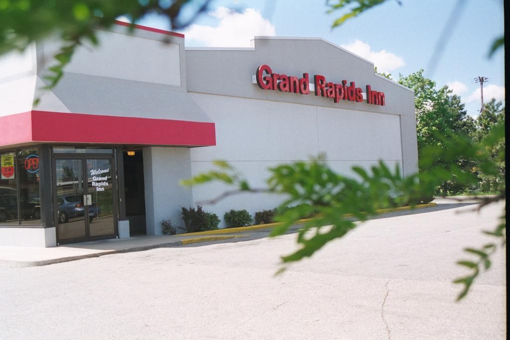 Grand Rapids Inn Wyoming Eksteriør billede